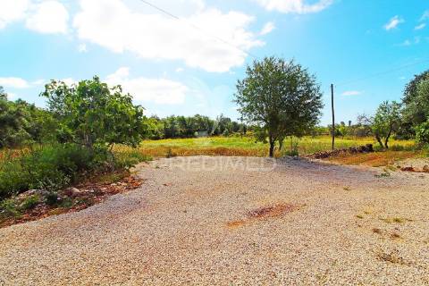 Moradia t4 exclusiva com piscina, lago e terreno de 7450m²