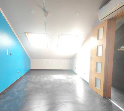 Apartamento t3 em arrentela