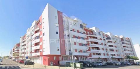 Apartamento t2 com parqueamento em algueirão – mem martins, sintra