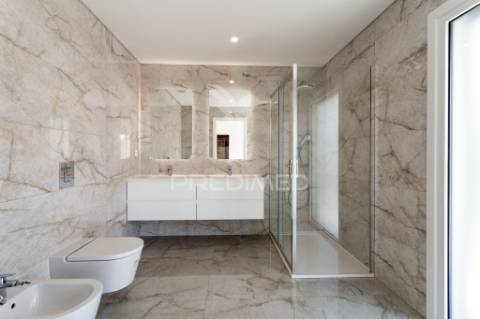 Moradia t4 nova em tires | design contemporâneo | eficiência energética a | zona residencial exclusiva