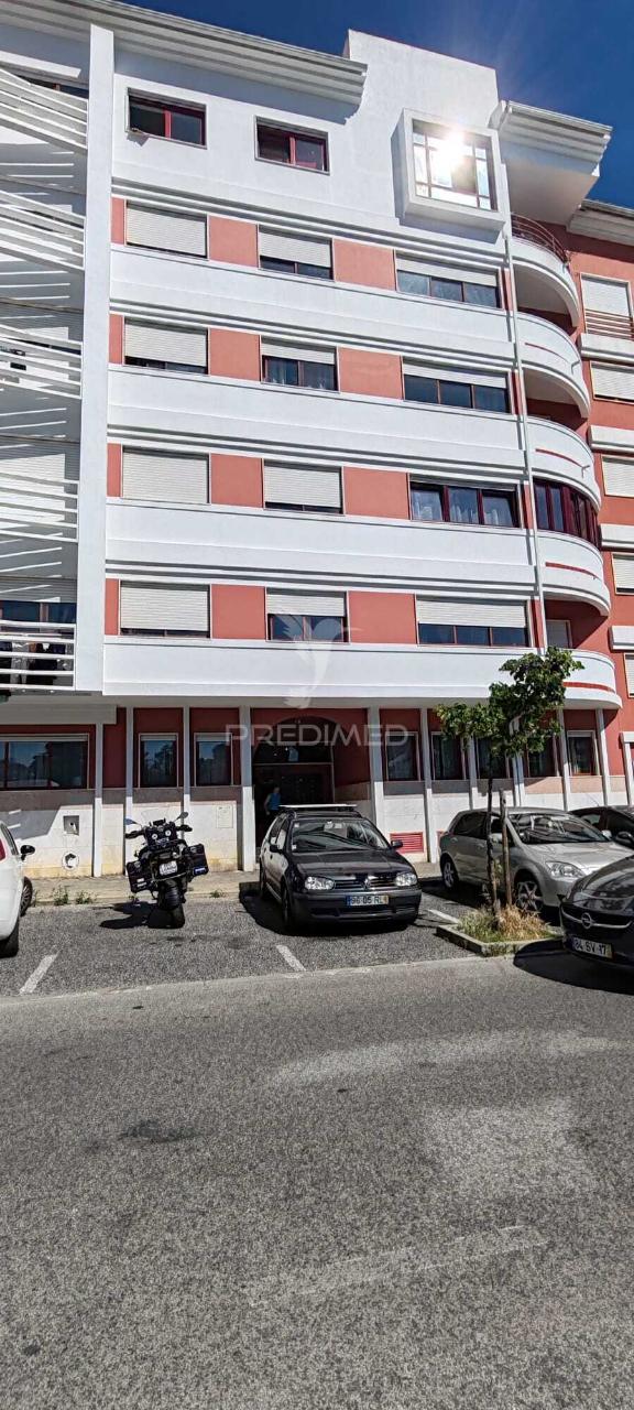 T2 cavaleira algueirão c/ parq