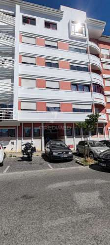 T2 cavaleira algueirão c/ parq