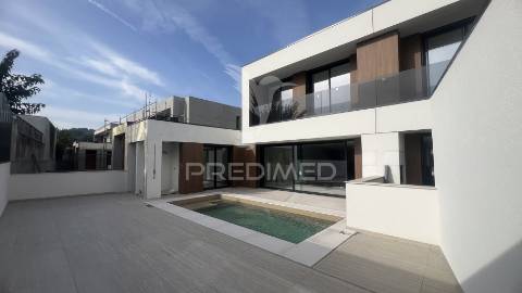 Moradias de luxo t3+1 - turiz, vila verde (lote-11)