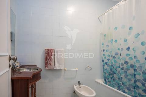 Apartamento t3 em zona central em setúbal