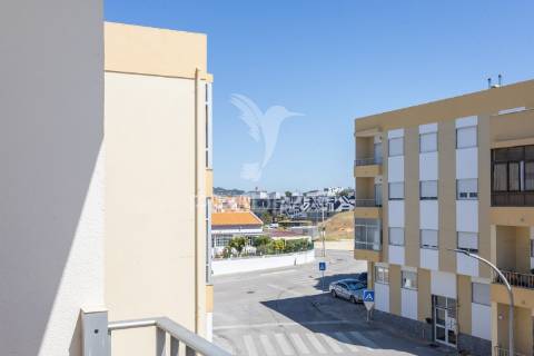 Apartamento t3 em zona central em setúbal