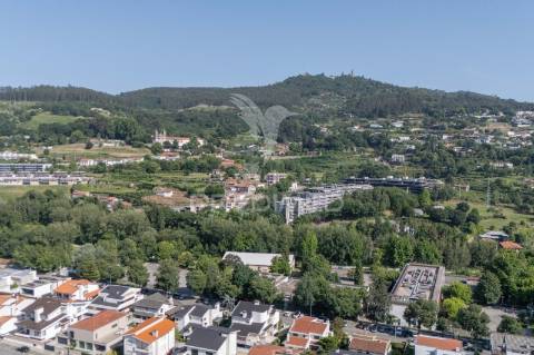 Fantástica moradia individual t4 na costa, guimarães