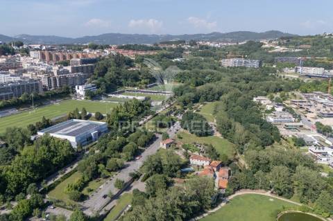Fantástica moradia individual t4 na costa, guimarães