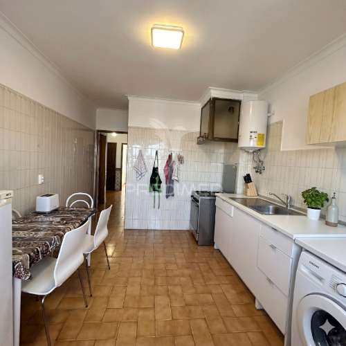 T2 para remodelação | tapada das mercês | vista serra de sintra