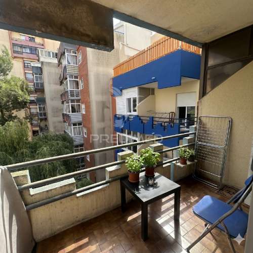 T2 para remodelação | tapada das mercês | vista serra de sintra