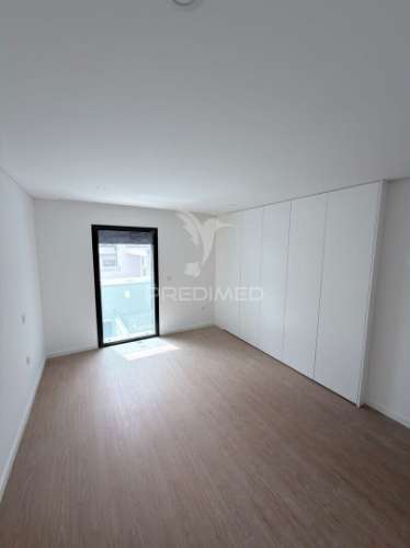Apartamento t2+1 novo de design contemporâneo | esgueira, aveiro