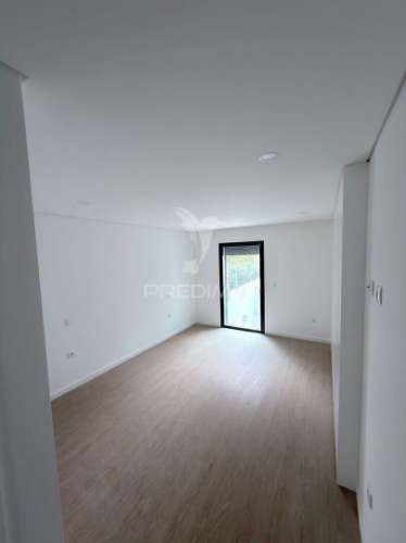 Apartamento t2+1 novo de design contemporâneo | esgueira, aveiro