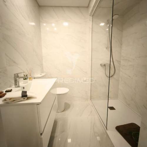 Apartamento t3 benfica remodelado