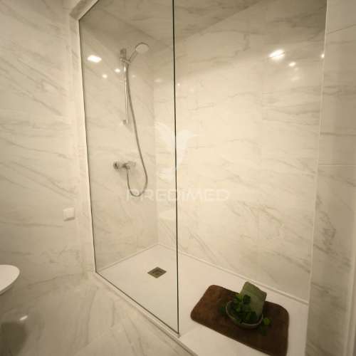 Apartamento t3 benfica remodelado