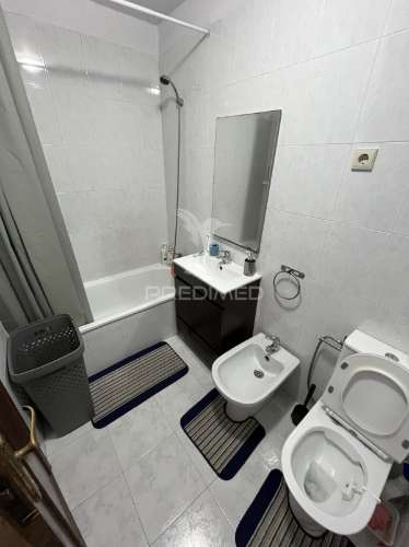 Arrenda-te t2 duplex matosinhos perafita mobilado com garagem