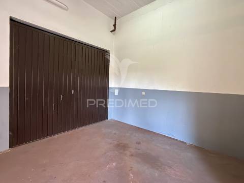 Apartamento t2 em vila nova da caparica