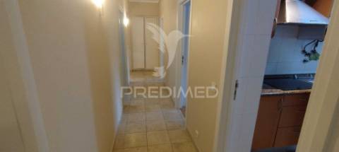 Apartamento t2 em alhandra