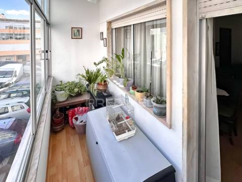 Apartamento t2 | pendão | queluz belas