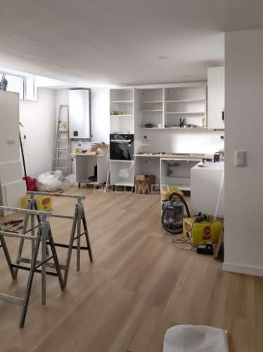 T2+1 moderno, mobilado e equipado | design contemporâneo e pronto a habitar