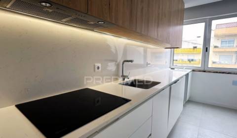 Apartamento t3 totalmente remodelado - quinta da alçada, rua pedro álvares cabral, leiria