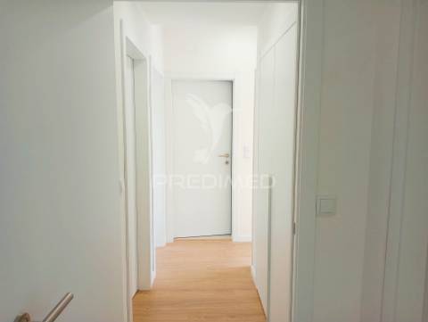 Apartamento t3 totalmente remodelado - quinta da alçada, rua pedro álvares cabral, leiria