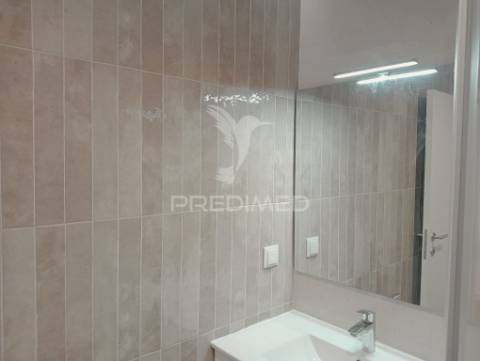 Apartamento t3 totalmente remodelado - quinta da alçada, rua pedro álvares cabral, leiria