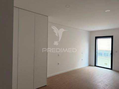 Apartamento t1+1 novo de design contemporâneo | esgueira, aveiro
