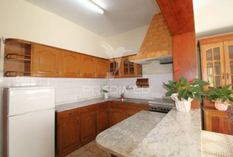 Moradia t4 com potencial bi-familiar em ermesinde