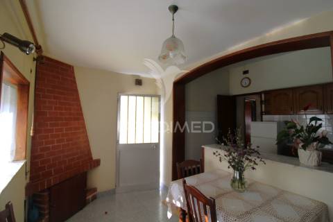 Moradia t4 com potencial bi-familiar em ermesinde
