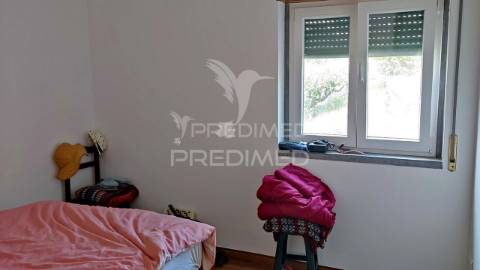 Freiria. torres vedras – moradia t3+2 remodelada com vista desafogada