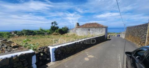 Ruína para recuperar com vista mar deslumbrante no raminho