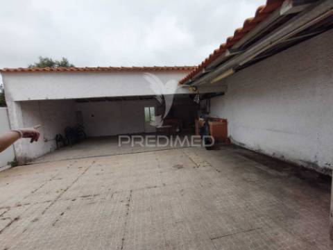 2 moradias t3 independentes com espaço exterior | ílhavo