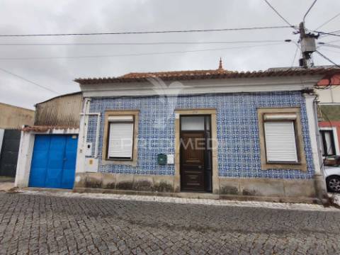 2 moradias t3 independentes com espaço exterior | ílhavo