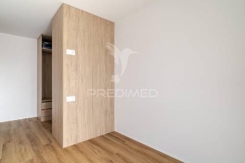 Apartamento t3 duplex - condomínio riomar, fão
