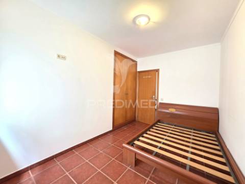 Apartamento t1, travessa das pinheiras, torres novas