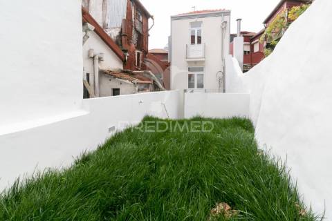 Apartamento t1 novo – charme, sofisticação na ribeira