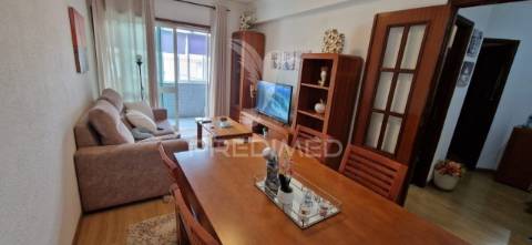 Apartamento t2 + 1 com garagem, rua da gandra em ermesinde