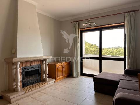 Apartamento t2 para arrendamento – avenida beato nuno, fátima