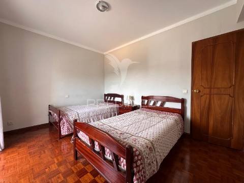 Apartamento t2 para arrendamento – avenida beato nuno, fátima