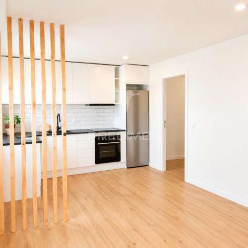 Moradia t2 totalmente remodelada | marinha grande