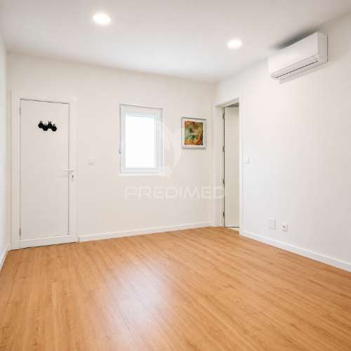 Moradia t2 totalmente remodelada | marinha grande
