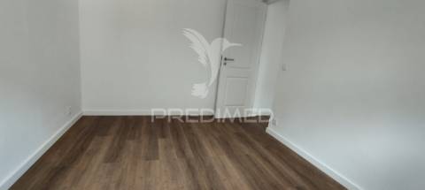 Apartamento t2 em alverca do ribatejo