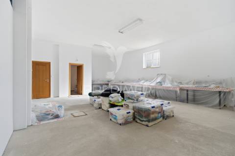 Moradia t5 como nova com piscina, jardim e garagem de 170 m² — lourinhã
