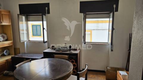 ✨️ moradia t2+1 no centro de alter do chão ✨️