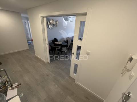 Apartamento t4 em samora corrreia