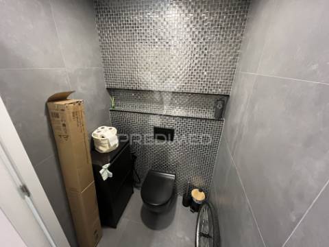 Apartamento t4 em samora corrreia