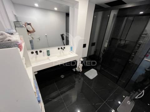 Apartamento t4 em samora corrreia
