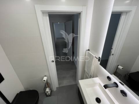Apartamento t4 em samora corrreia