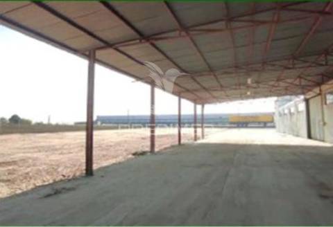 Instalação industrial de grande dimensão na zona industrial de torres novas - 12.056 m²