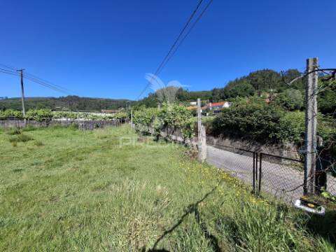 Terreno p/construção em codeceda, vila verde