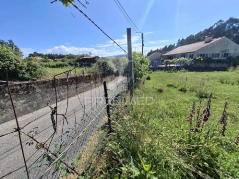 Terreno p/construção em codeceda, vila verde